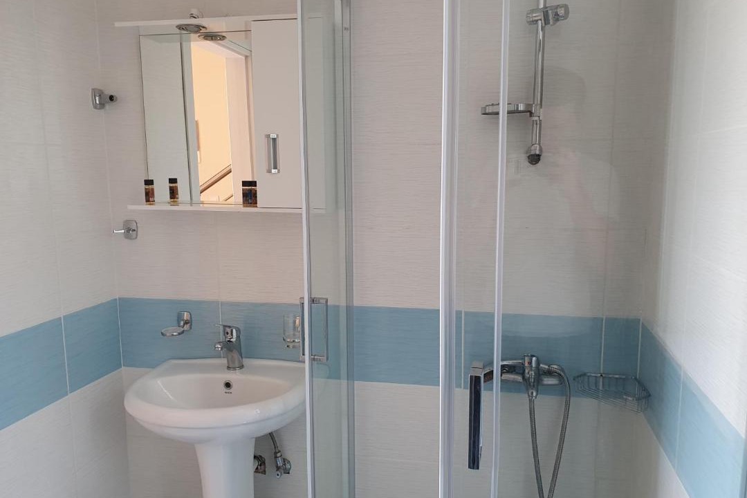 Photo of Bathroom in Lefktro