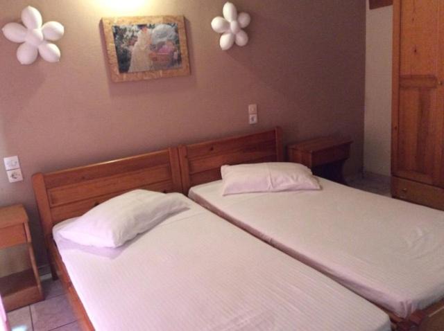 Photo of Bedroom in Troulos