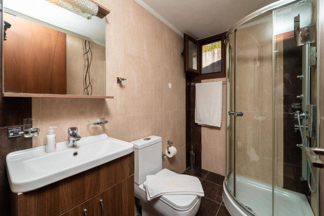 Photo of Bathroom in Evgiros