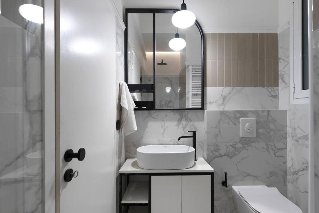 Photo of Bathroom in Neapoli