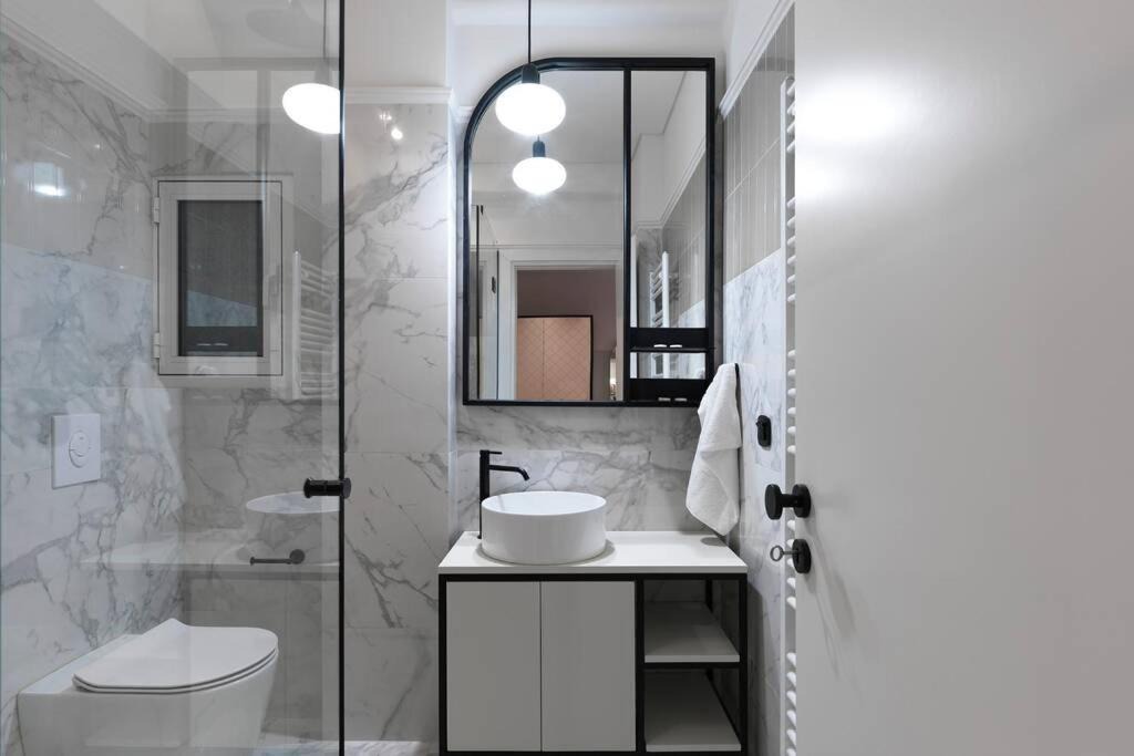 Photo of Bathroom in Neapoli