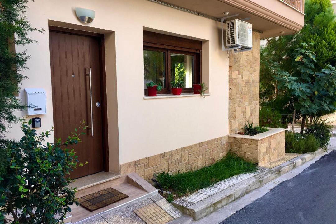Photo of Buildings in Evosmos