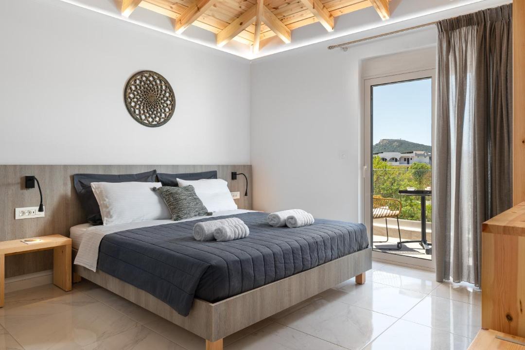 Photo of Bedroom in Petaloudes