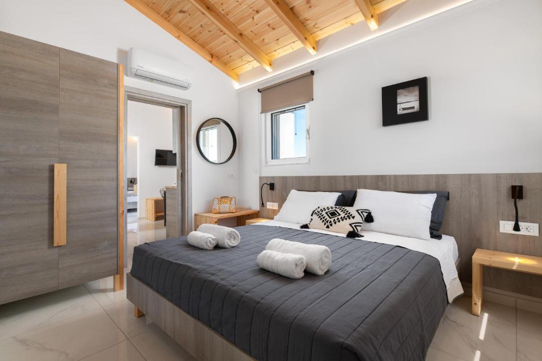 Photo of Bedroom in Petaloudes