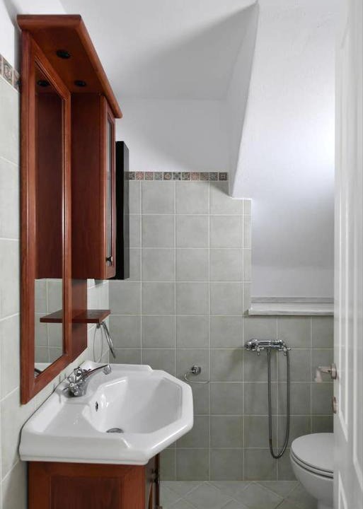 Photo of Bathroom in Ampelas