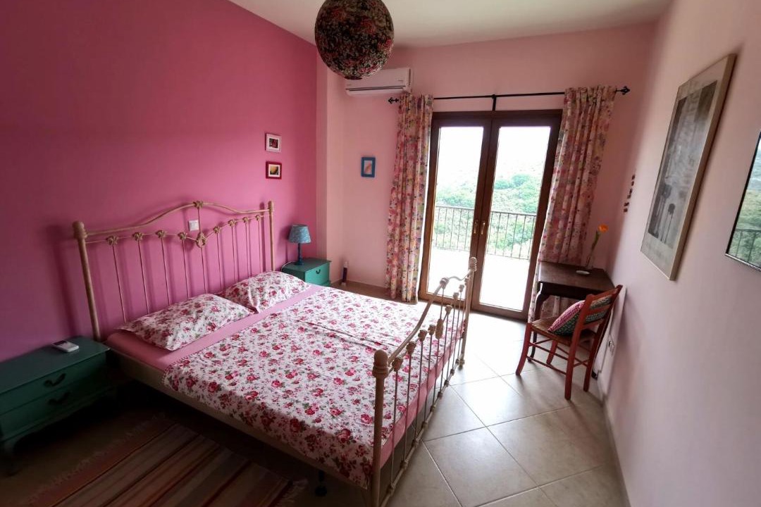 Photo of Bedroom in Somatas