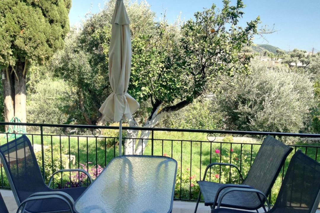 Photo of Patio Balcony in Lakones