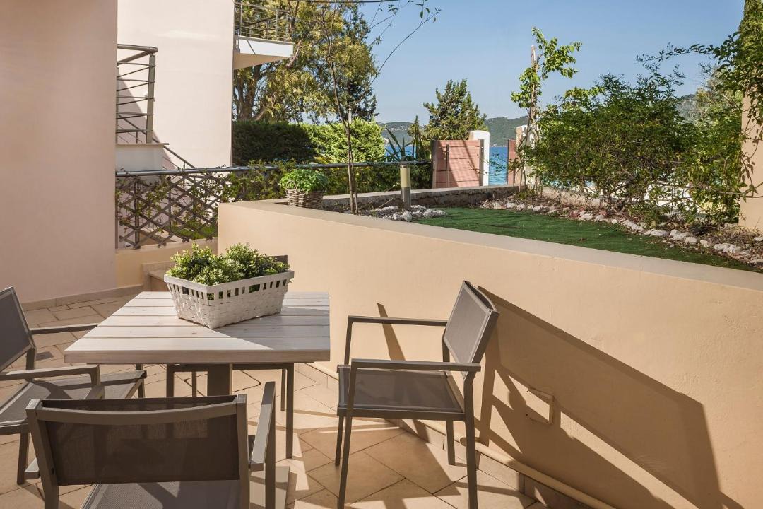 Photo of Patio Balcony in Karavomylos