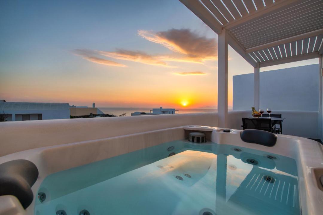 Photo of Others in Oia