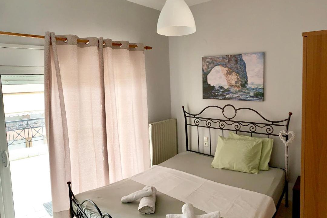 Photo of Bedroom in Volos City Centre