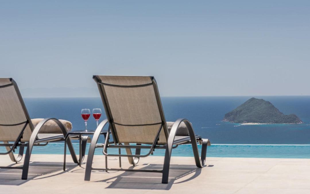 Photo of Patio Balcony in Pantokratoras