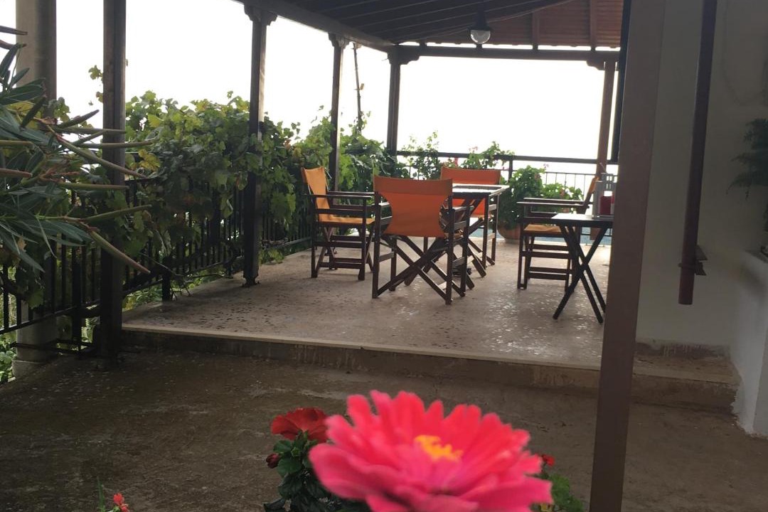 Photo of Patio Balcony in West Mani