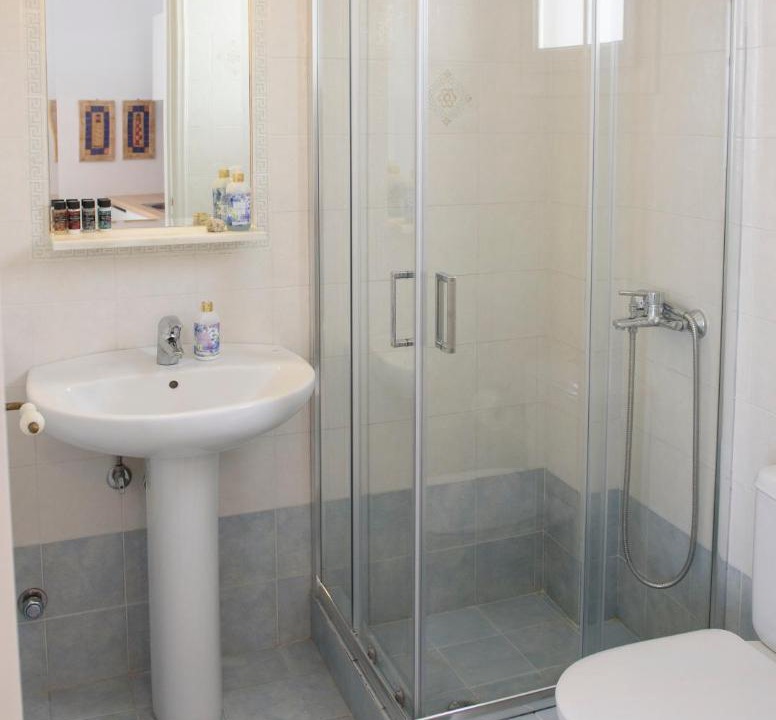 Photo of Bathroom in Tholaria