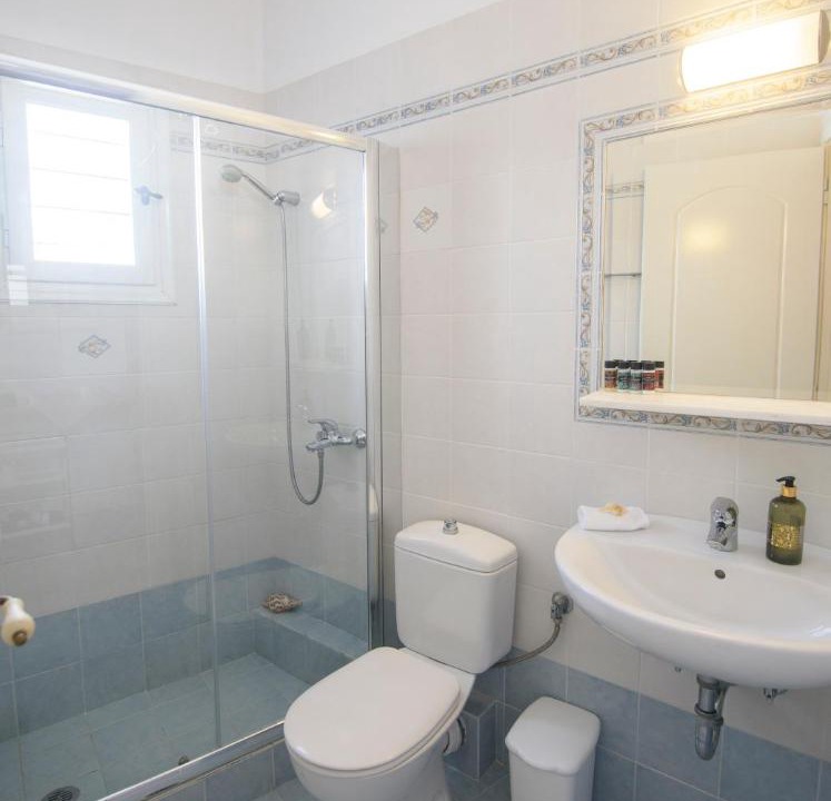 Photo of Bathroom in Tholaria