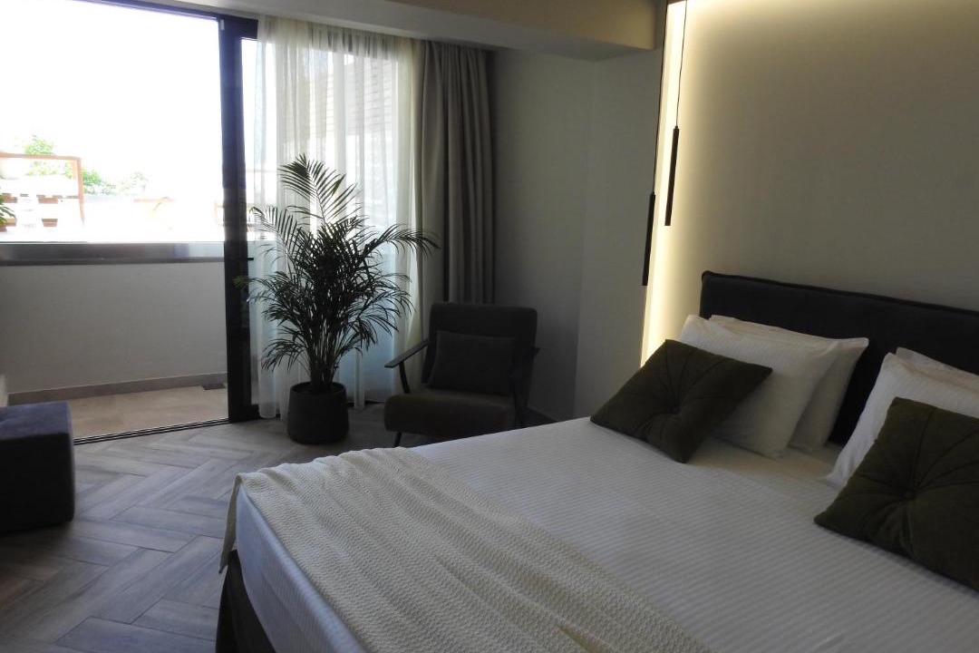 Photo of Others in Theologos