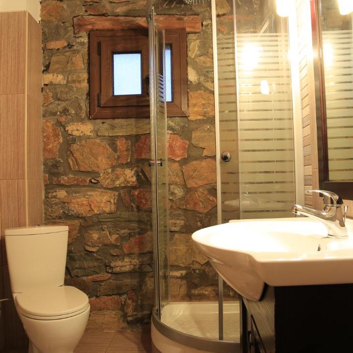 Photo of Bathroom in Naousa