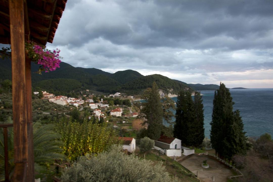 Photo of Others in Elios