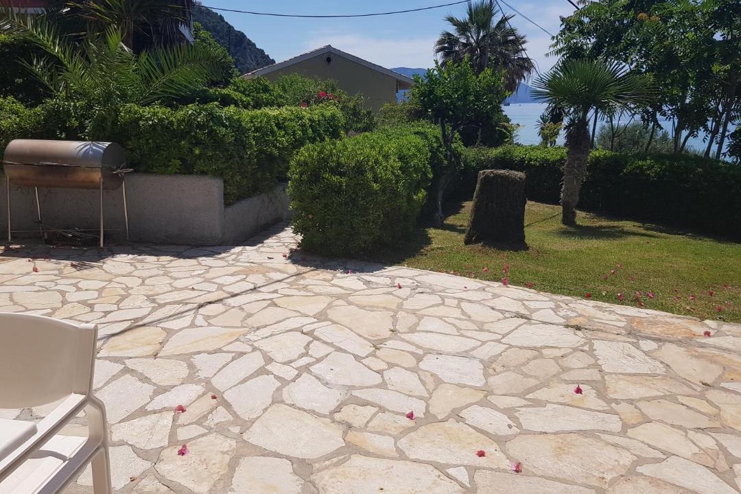 Photo of Others in Parelia