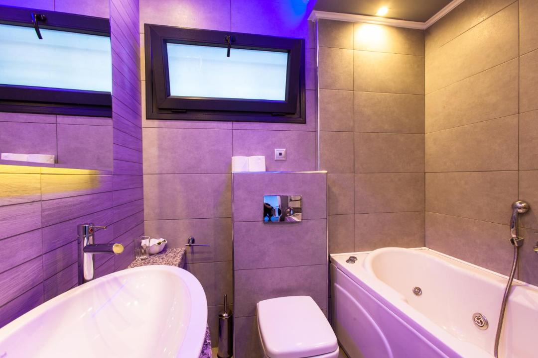 Photo of Bathroom in Platamonas
