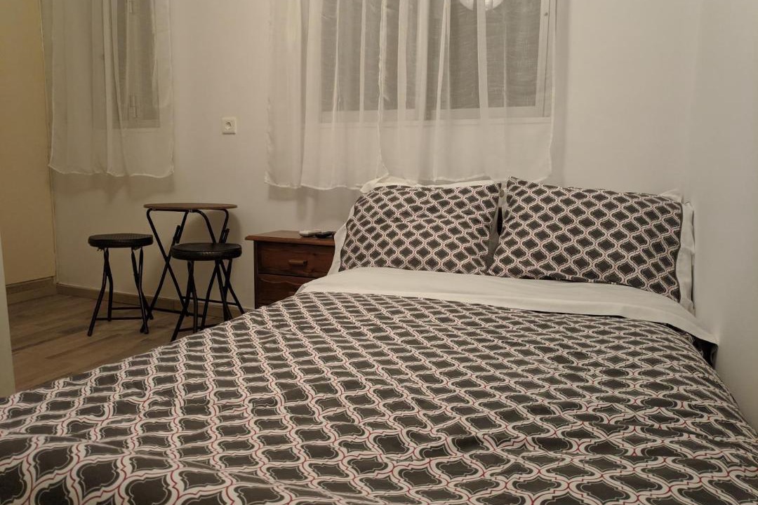 Photo of Bedroom in Aigio