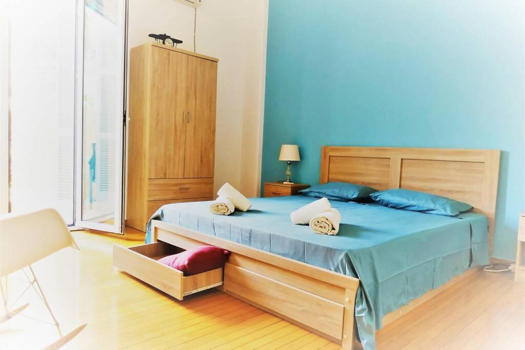 Photo of Bedroom in Exarhia