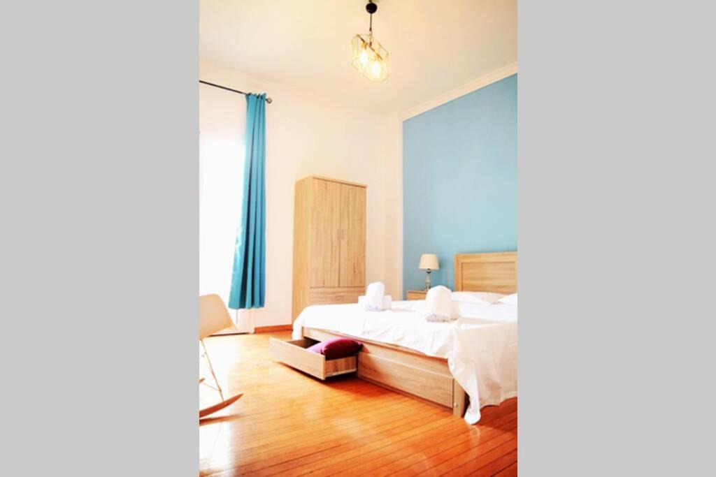 Photo of Bedroom in Exarhia