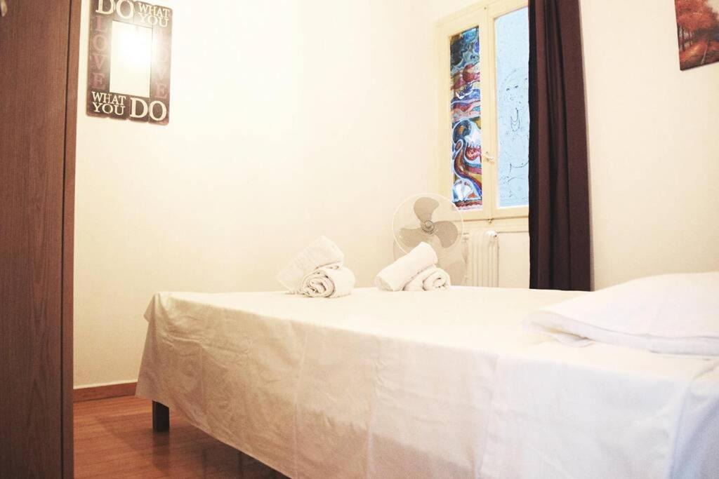 Photo of Bedroom in Exarhia