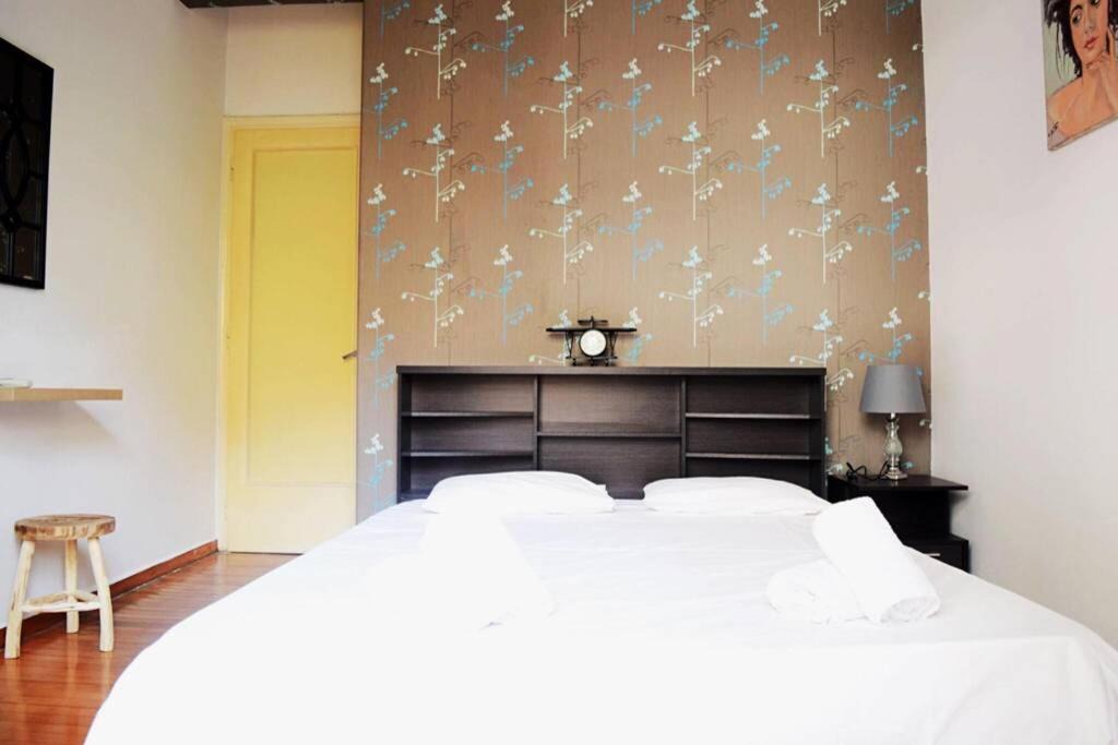 Photo of Bedroom in Exarhia
