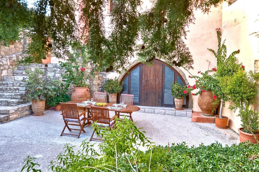 Photo of Patio Balcony in Latziana