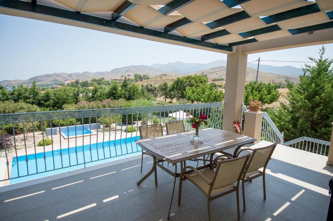 Photo of Patio Balcony in Mithimna
