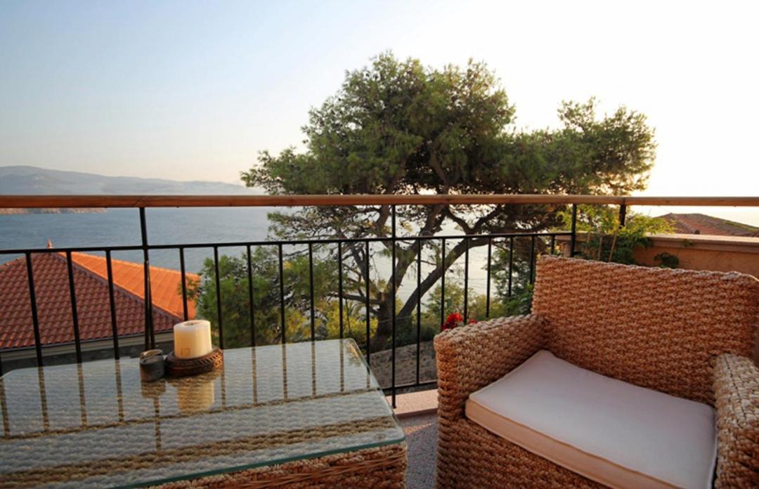 Photo of Patio Balcony in Mithimna