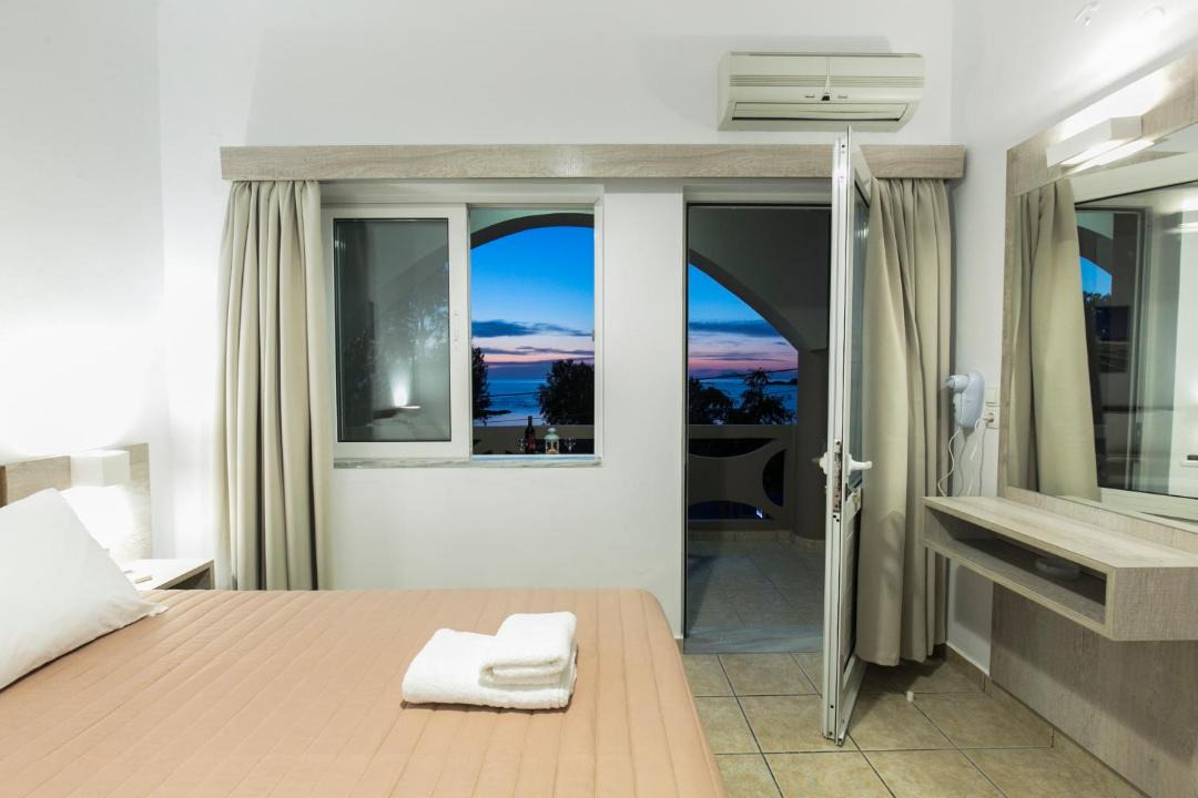 Photo of Others in Limeniskos