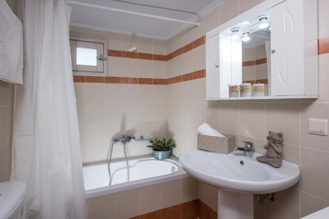 Photo of Bathroom in Pasalites