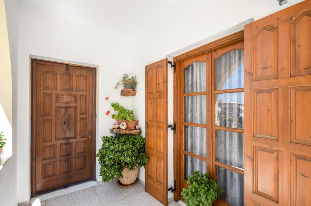 Photo of Buildings in Melanes