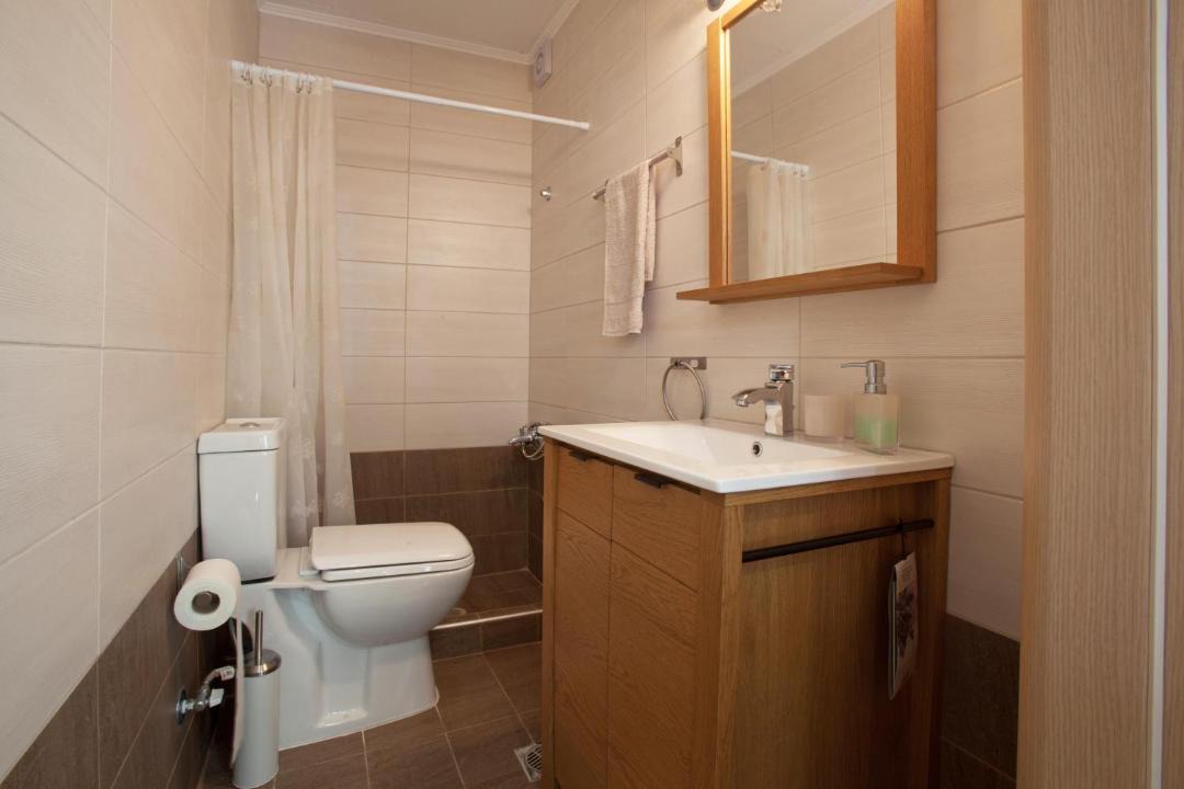 Photo of Bathroom in Makri