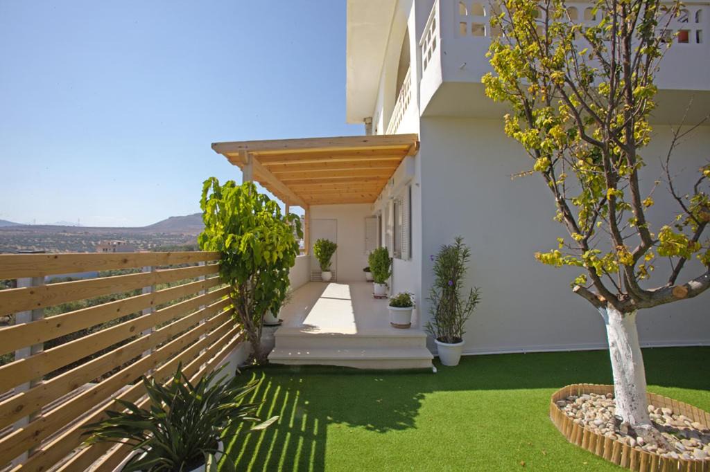 Photo of Buildings in Gournai