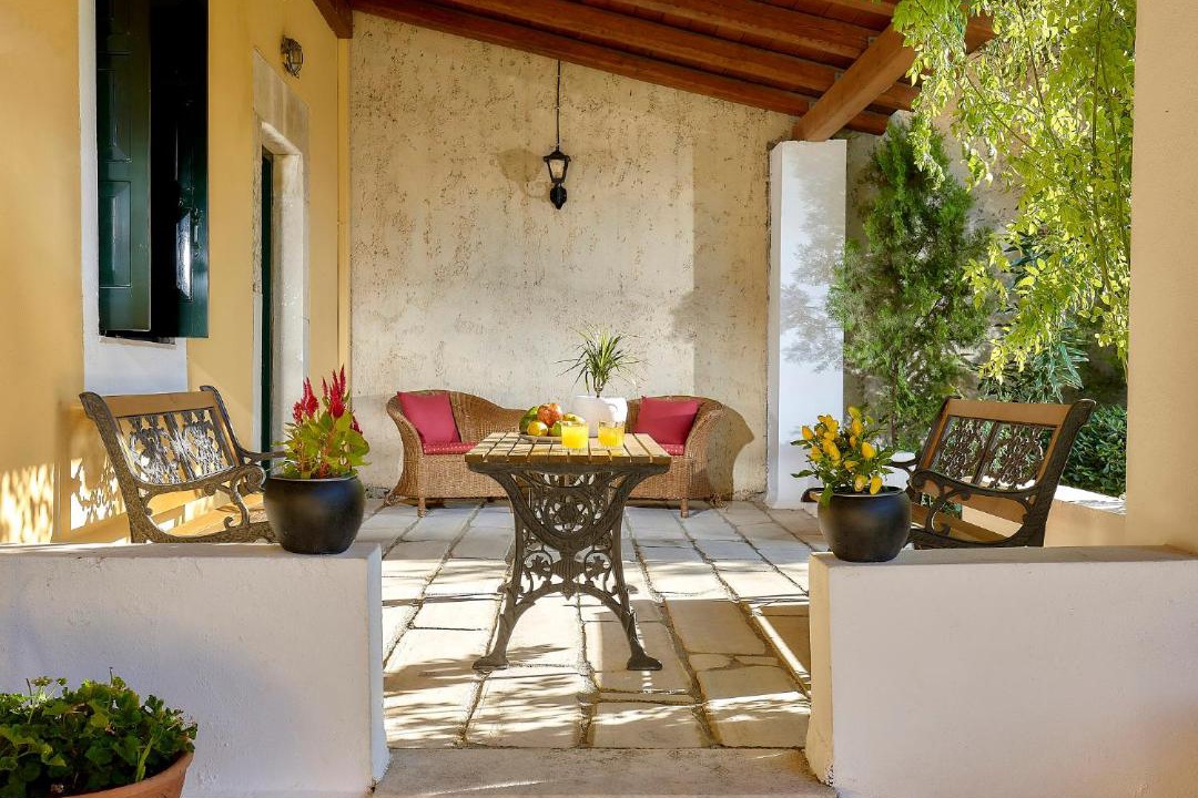Photo of Patio Balcony in Dhafnes