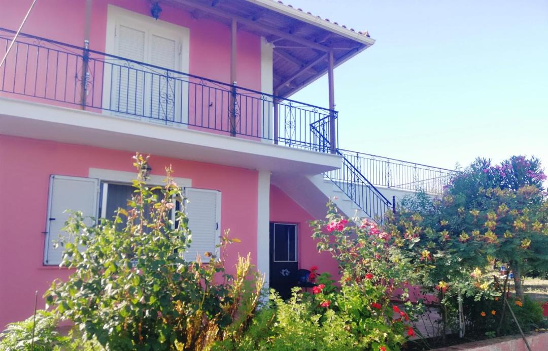 Photo of Buildings in Fiolitis