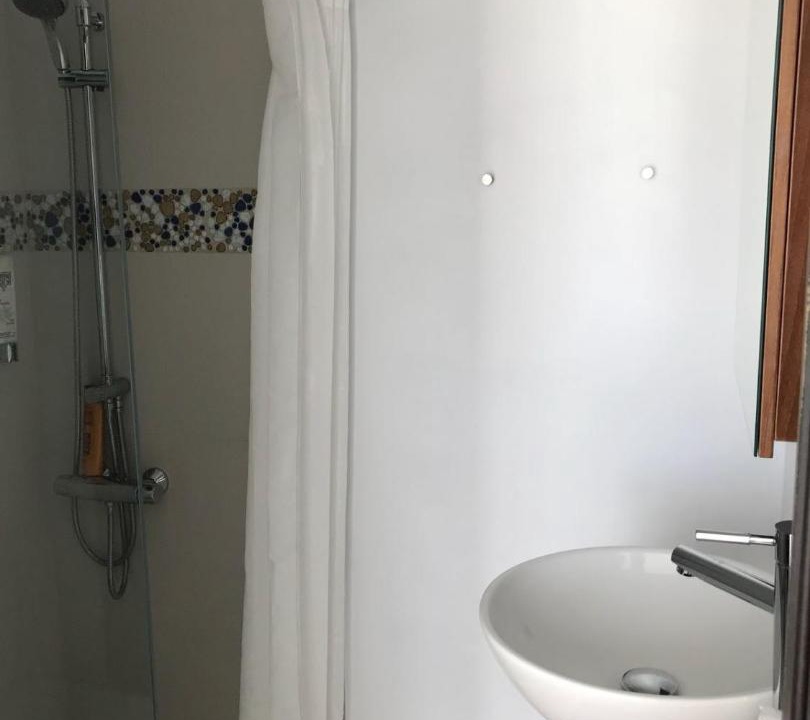 Photo of Bathroom in Maragas