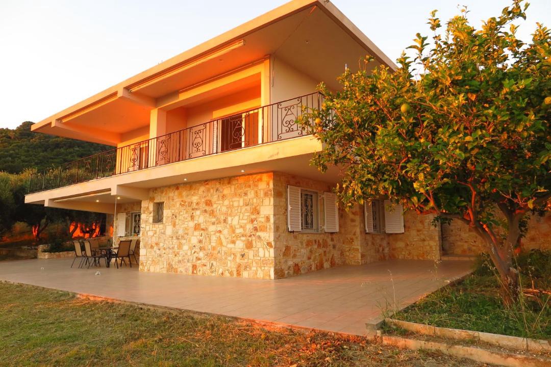 Photo of Buildings in Zalongo