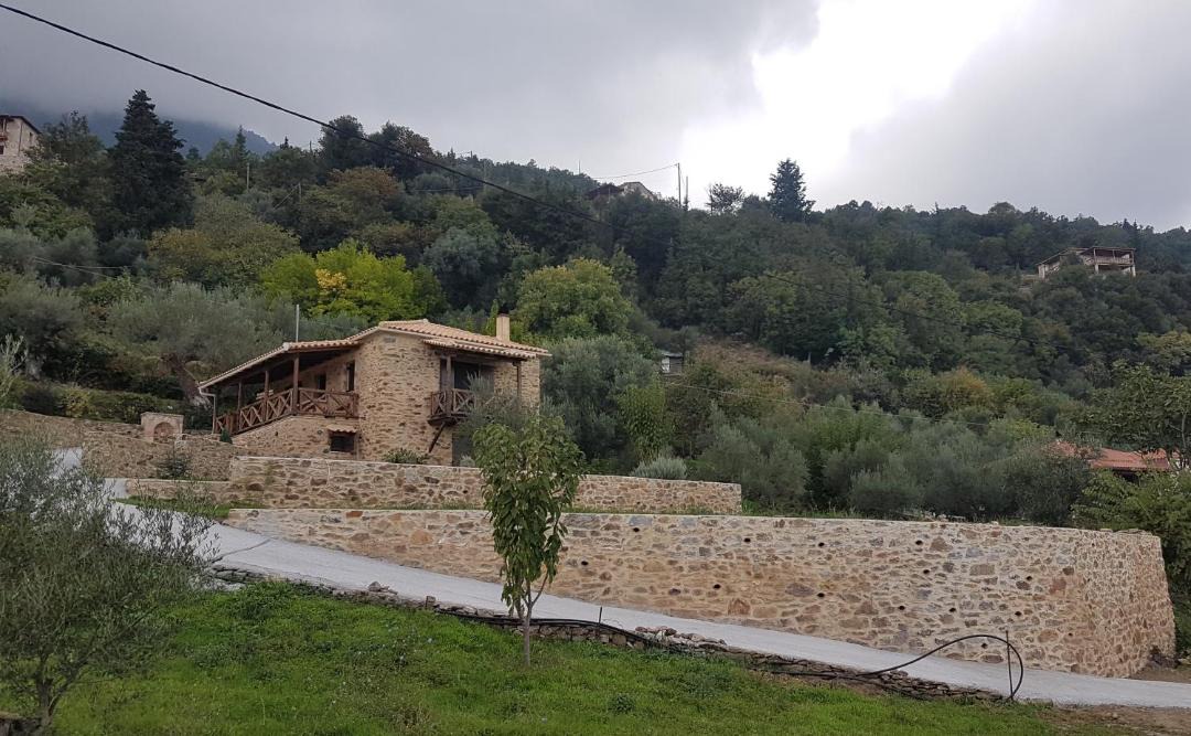 Photo of Buildings in Pikoulianika