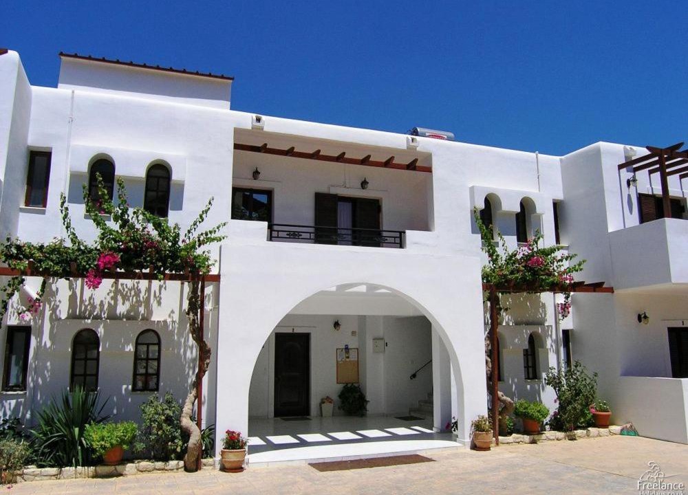 Photo of Buildings in Aptera