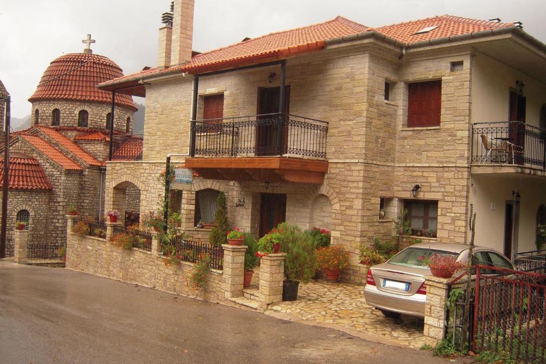 Photo of Buildings in Megalo Chorio