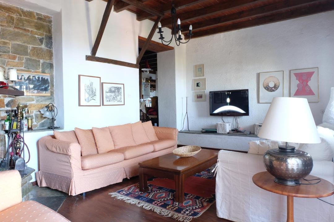 Photo of Livingroom in Panteleimon