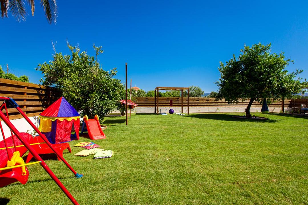 Photo of Outdoor in Prinos