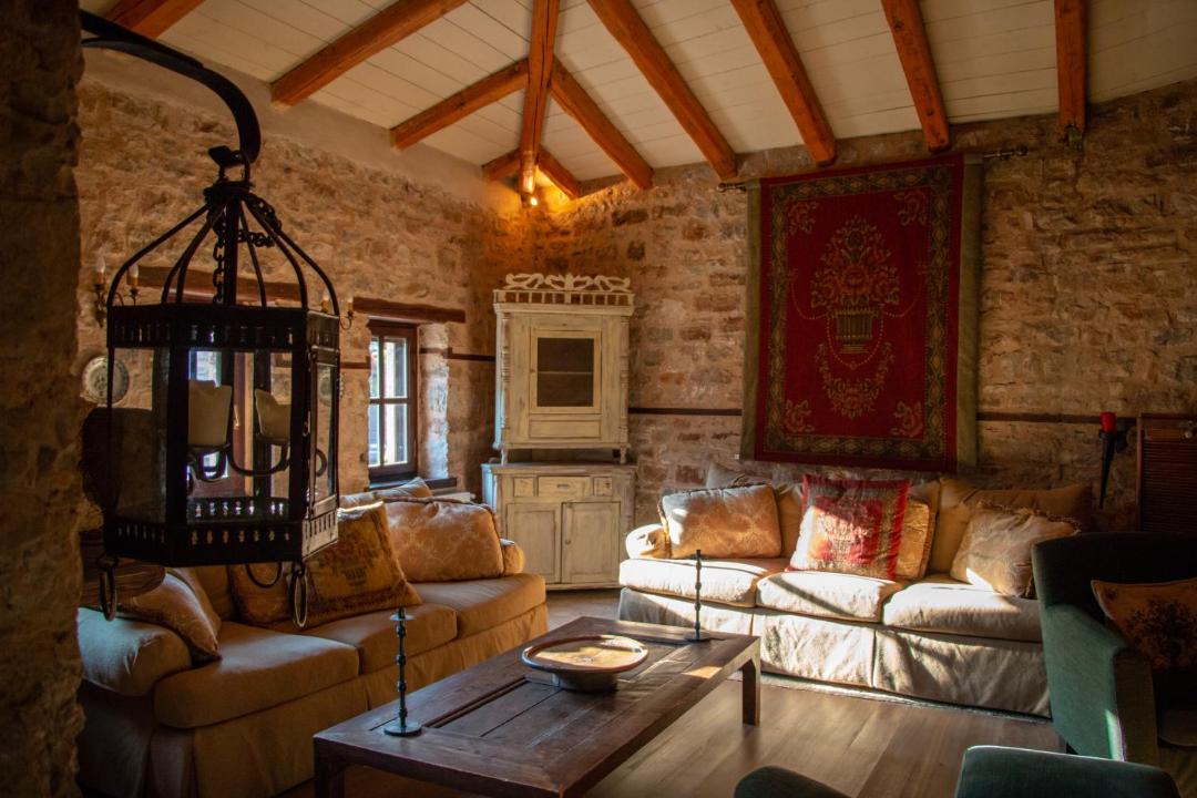 Photo of Livingroom in Karpenisi