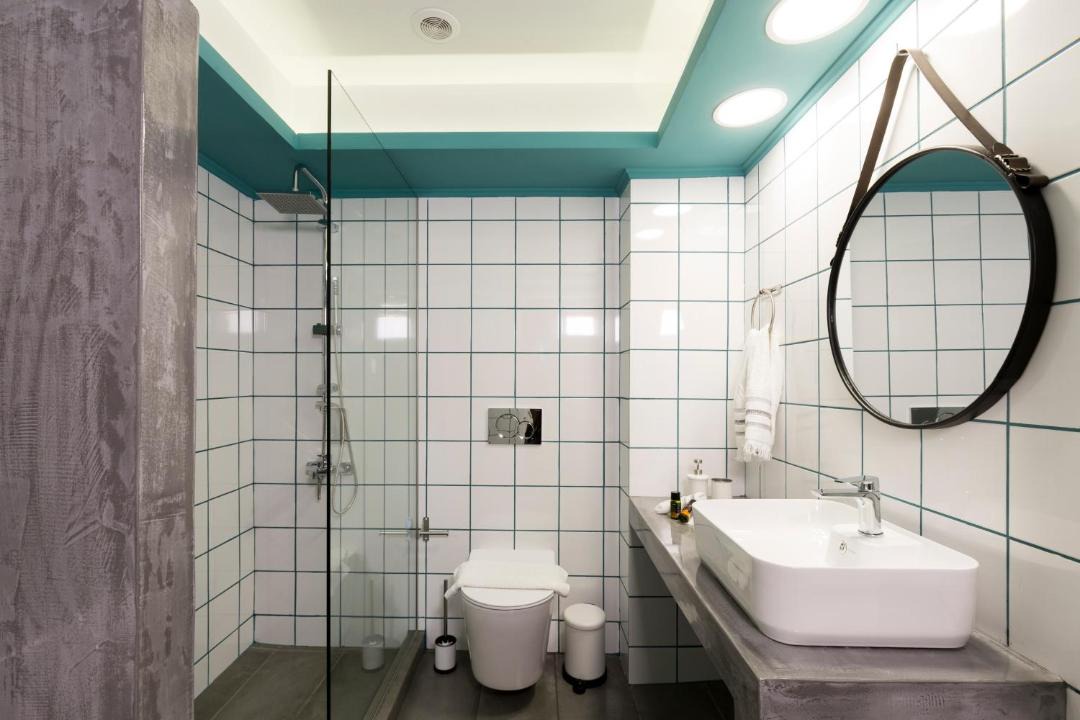 Photo of Bathroom in Platanos