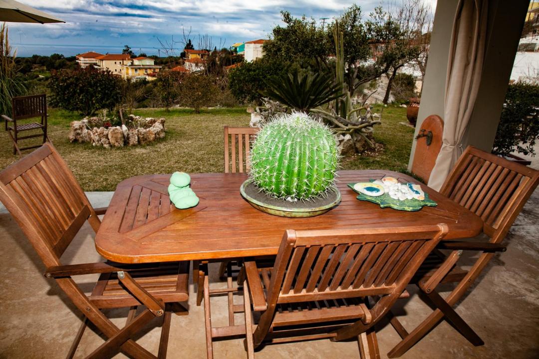 Photo of Patio Balcony in Paliki