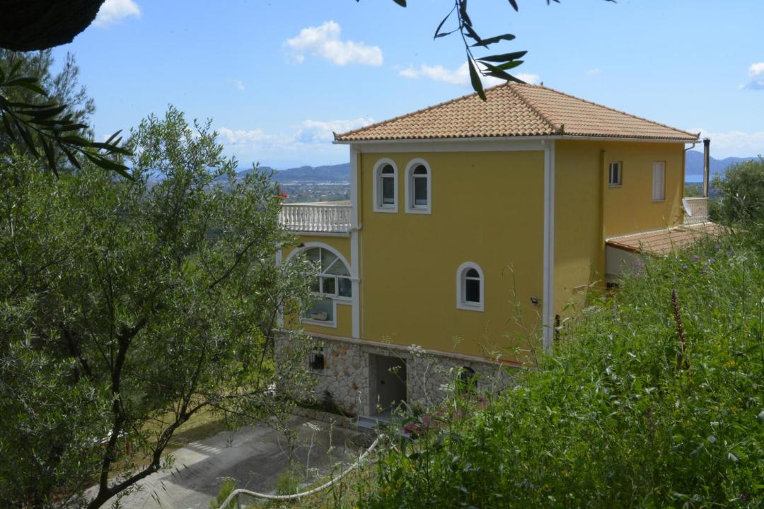 Photo of Buildings in Mouzaki