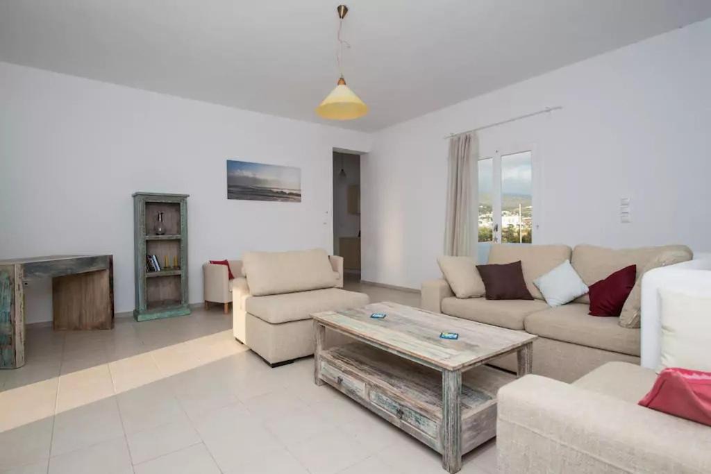 Photo of Livingroom in Pounta